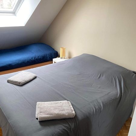 Ver-sur-Mer Anselme, F2 Duplex Avec Cour Commune Et Proche De La Mer ,2 מראה חיצוני תמונה